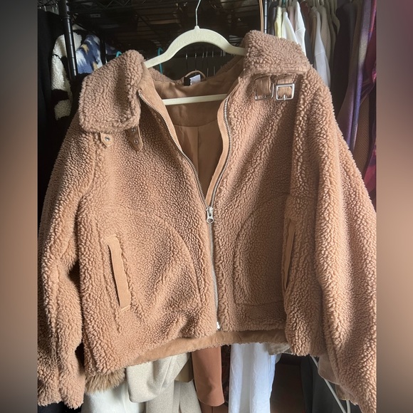 H&M Camel Sherpa Jacket - Picture 1 of 3